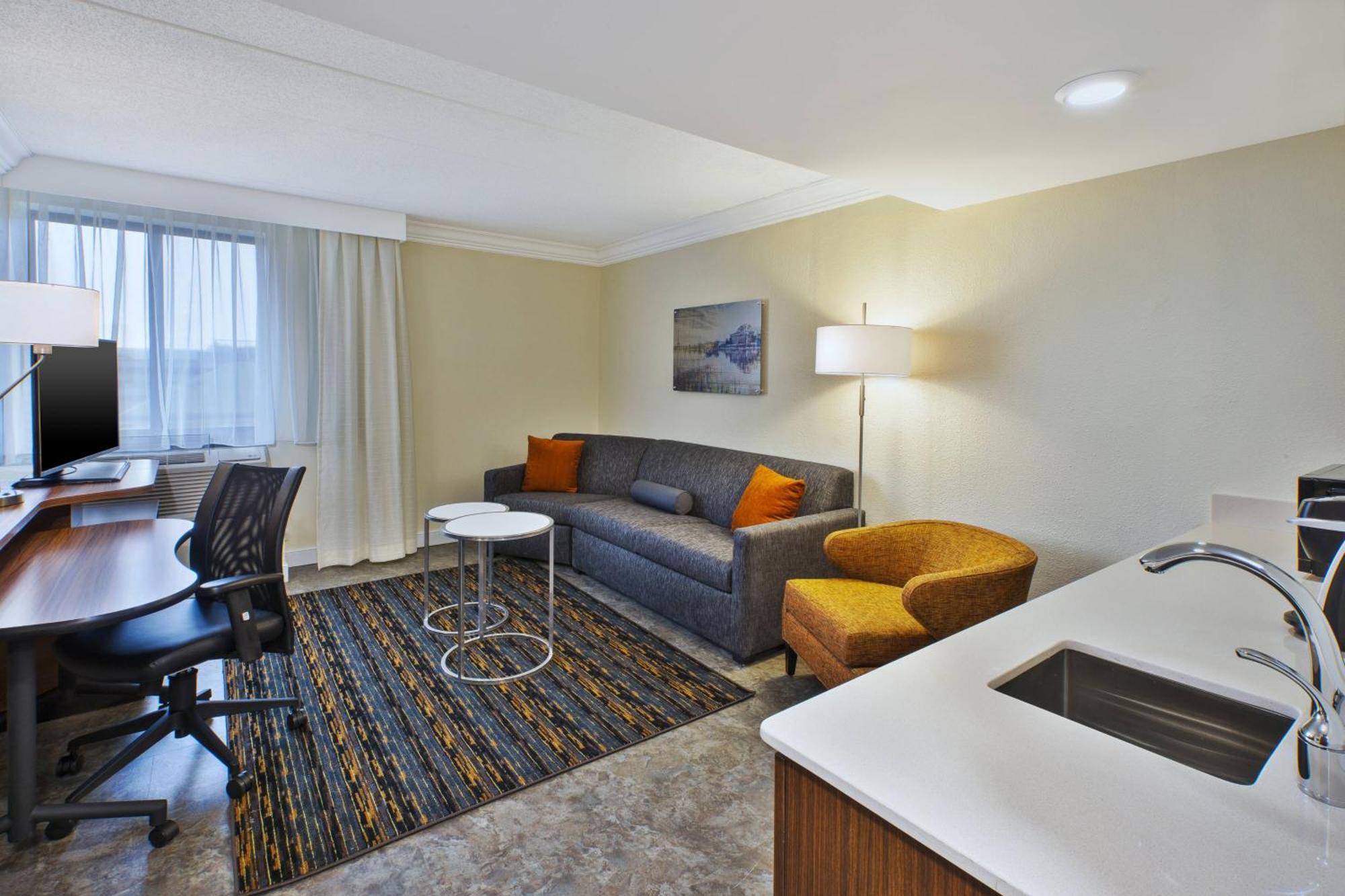 Fairfield By Marriott Inn & Suites Herndon Reston Exteriör bild